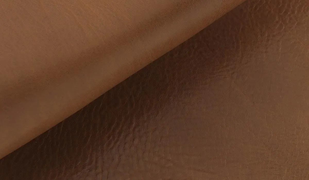 VACCHETTA PULL-UP · Leather for belts